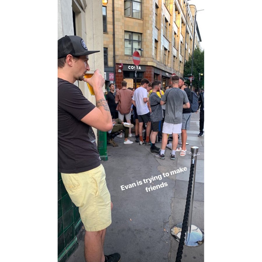 Carly-Waddell-and-Evan-Bass-European-Babymoon