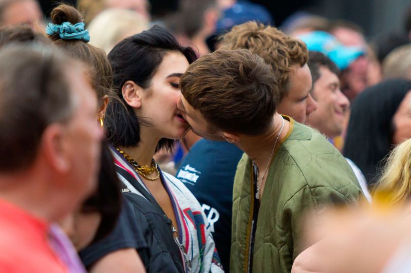 Dua Lipa and Anwar Hadid Kiss at London Music Festival