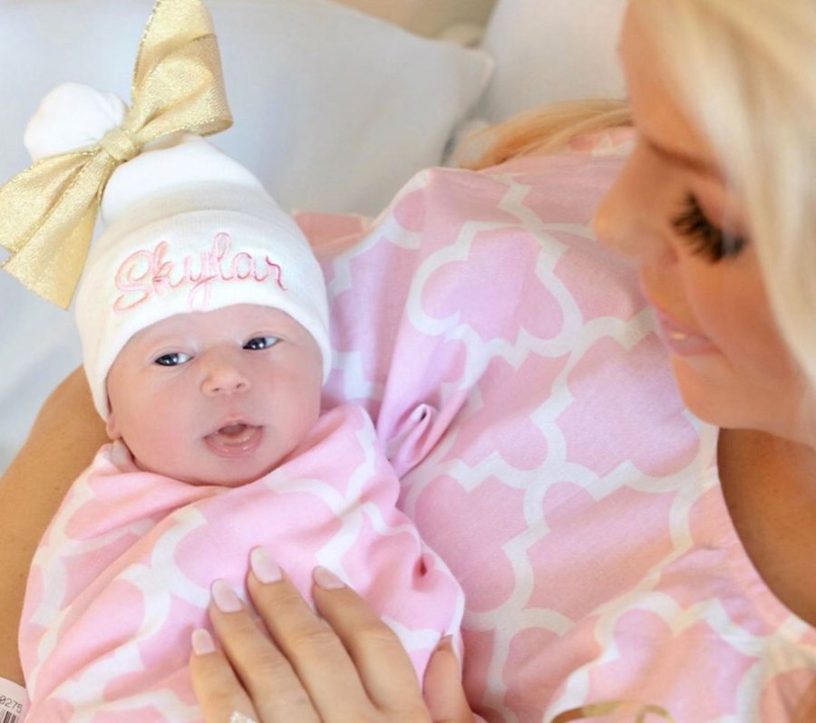 Gretchen Rossi Shares First Photos Newborn Daughter Skylar