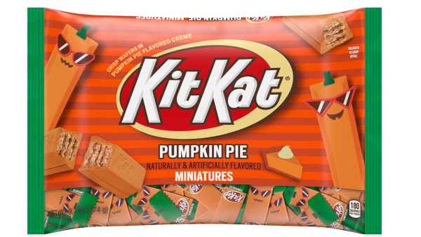 Hershey's Halloween Candy KIT KAT Pumpkin Pie and Reese's Stuffed with Pieces Pumpkin