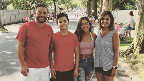 Jon Gosselin 4th of July Girlfriend and His Kids
