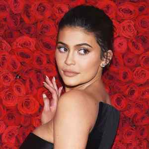 Kylie Jenner Black Dress May 7, 2018