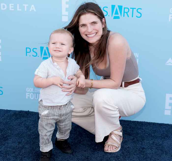 Lake-Bell-told-son-couldn't-walk-home-birth