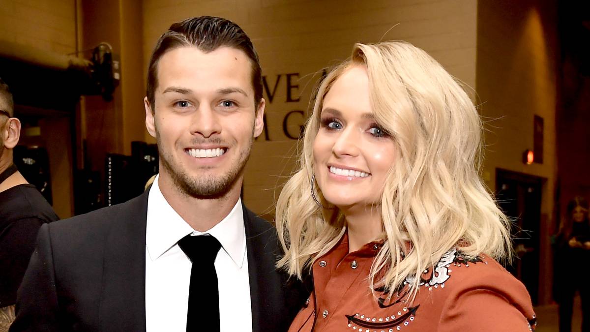 Miranda-Lambert-Promotes-Her-New-Single-With-a-Video-of-Shirtless-Husband-Brendan-McLoughlin-Doing-Laundry