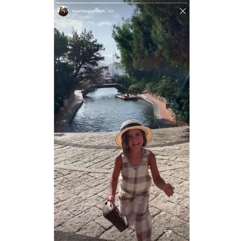 Penelope Disick Plaid Outfit Fedora