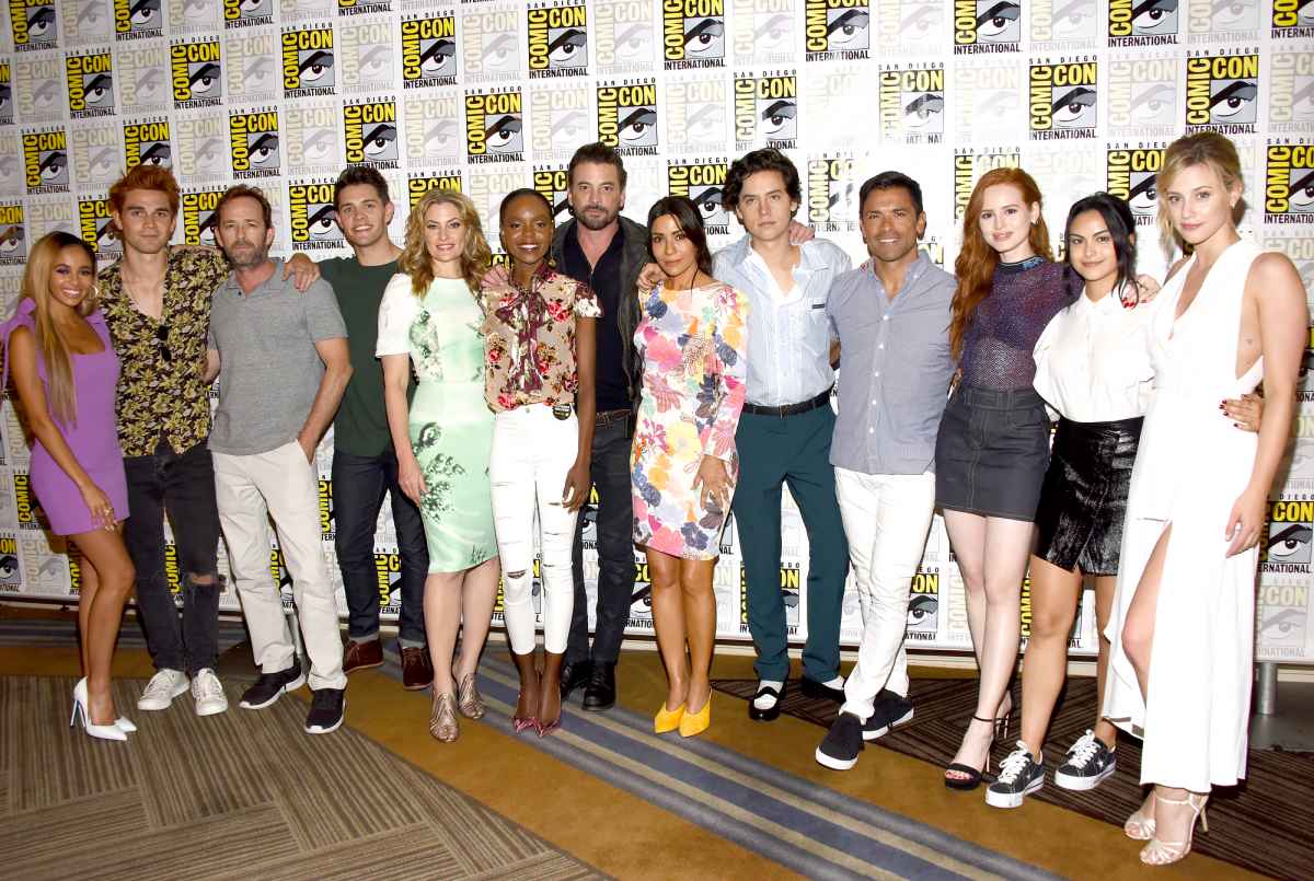 ‘Riverdale’ Cast Pays Tribute to Luke Perry as They Start Season 4 Us