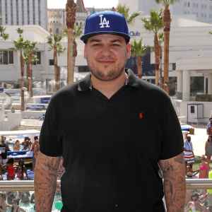Rob Kardashian Returns To Gym