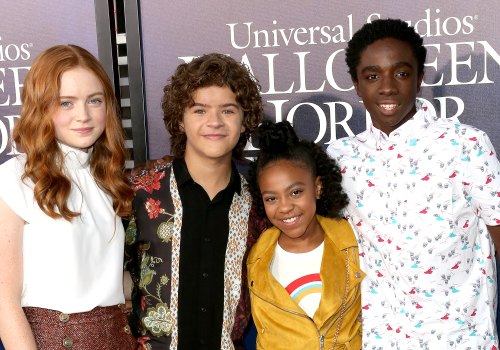 Vhs Mathatazz Stranger Things' Priah Ferguson Doesn’t Know What a VHS Tape Is: Watch ...