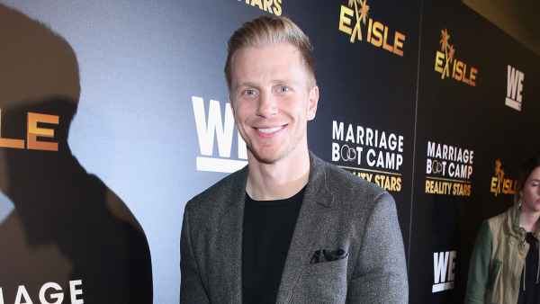 Sean Lowe Old Man Does Not Watch Bachelor