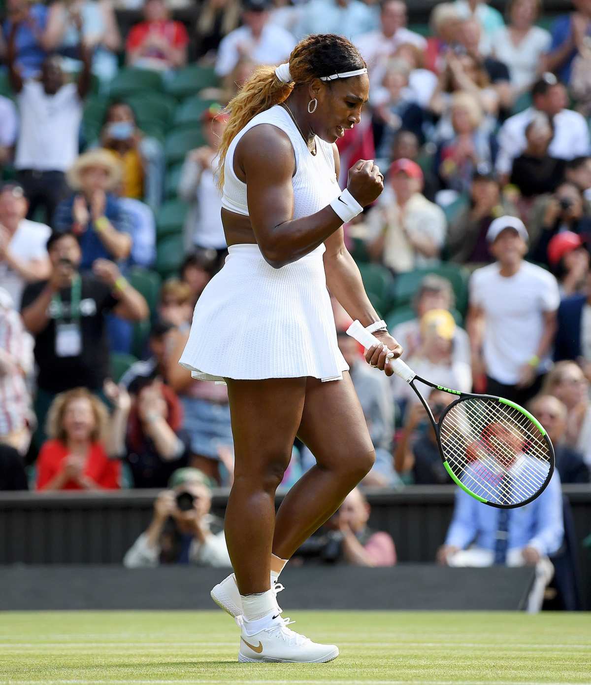 Ga wandelen iets noodzaak Wimbledon 2019: Women's Tennis Players Winning Gear, Outfits