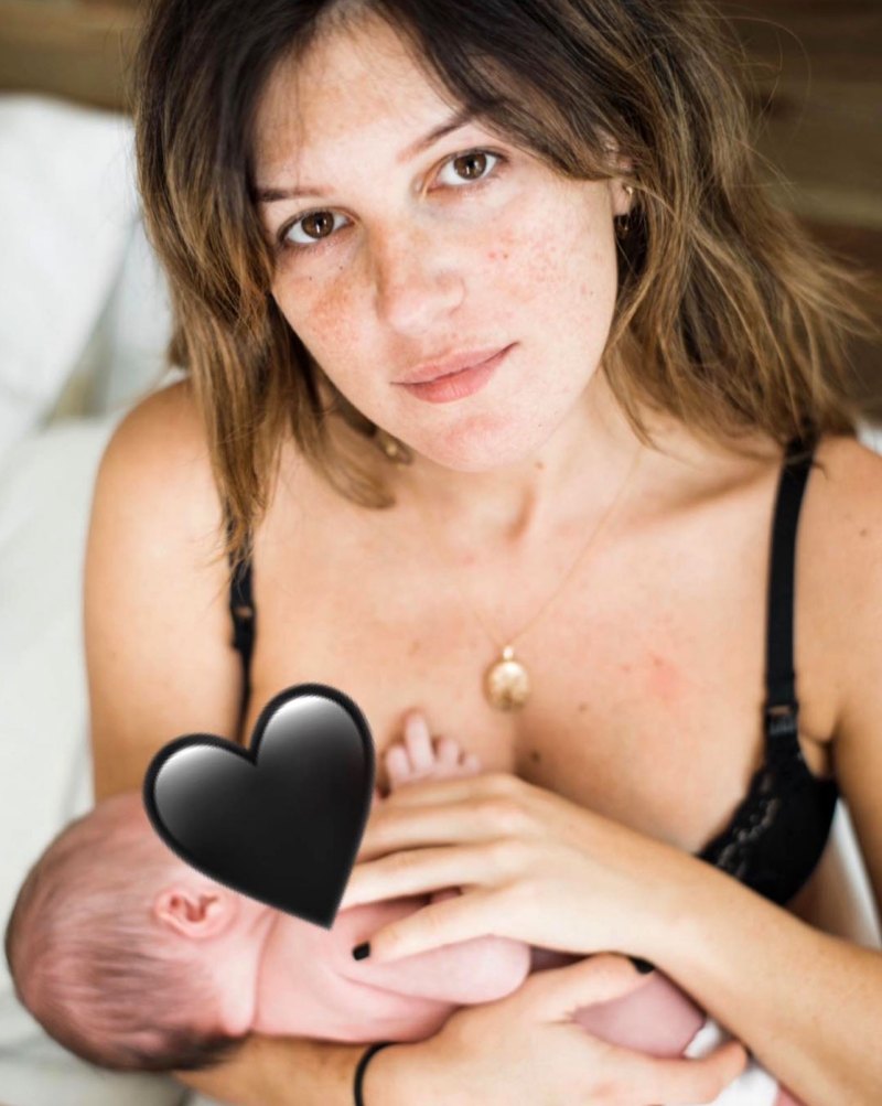 Shenae Grimes-Beech Breast-Feeding