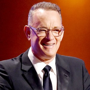 Tom Hanks Seen First Trailer Mister Rogers Biopic
