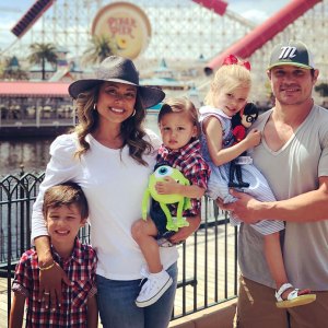 Vanessa Lachey and Nick Lachey and Family Disneyland
