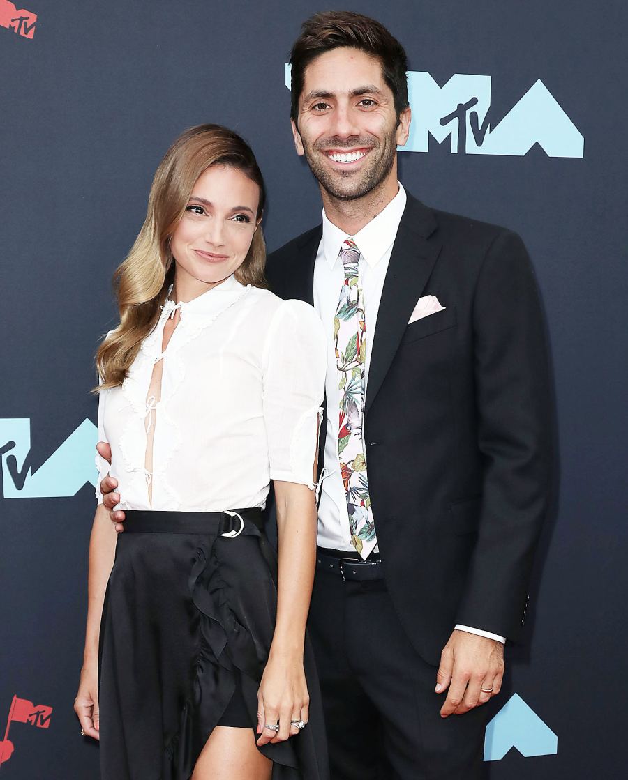 Laura Perlongo and Nev Schulman What You Didn't See On TV MTV VMAs 2019