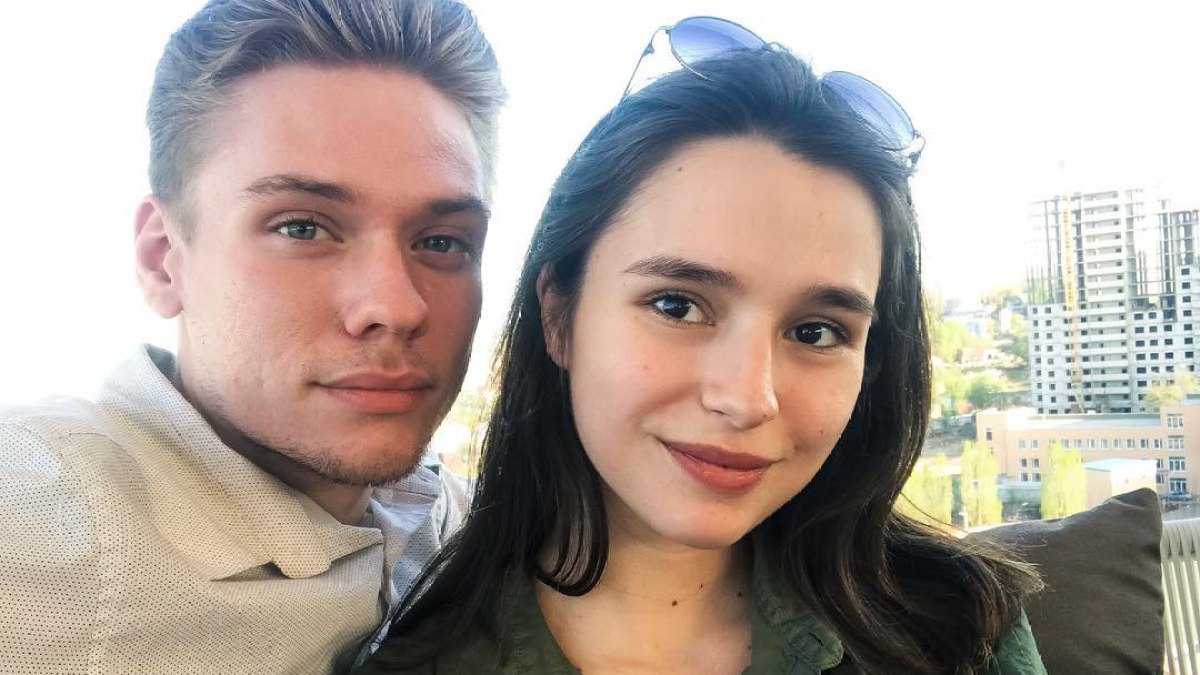 '90 Day Fiance' Stars Steven Frend and Olga Koshimbetova Marry in Courthouse Ceremony