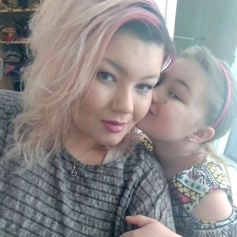Amber-Portwood-Shares Selfie Of-Daughter-Leah