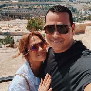 An Unforgettable Selfie Jennifer Lopez and Alex Rodriguez Family Trip to Israel