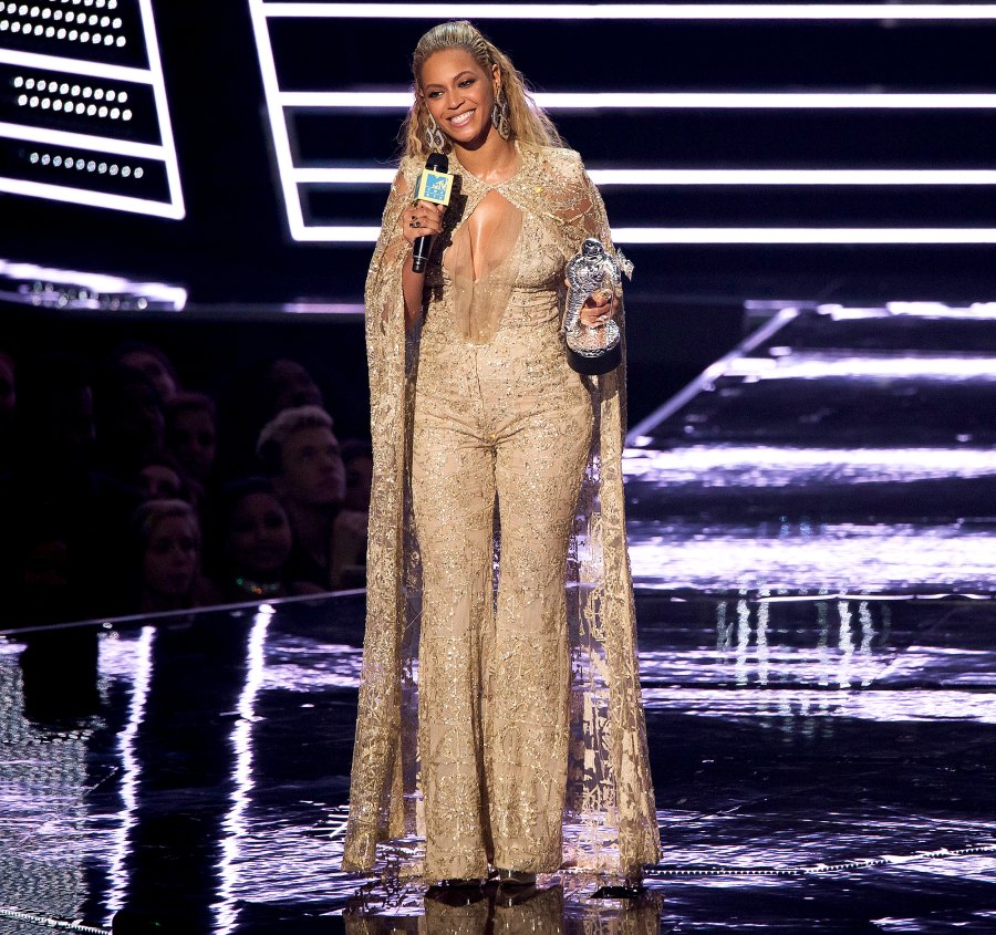 Beyonce-VMA-2016
