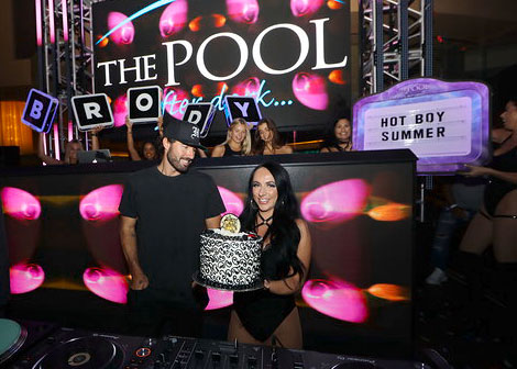 Brody-Jenner-Birthday-at-The-Pool-After-Dark