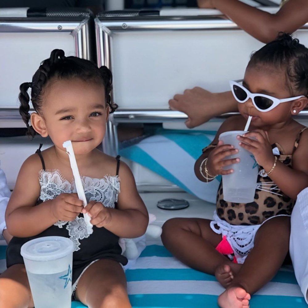 Chicago West, True Thompson Snack Together on Vacation