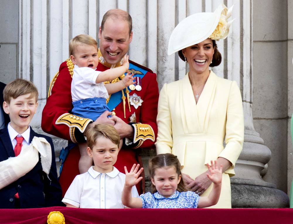 Every-Time-Prince-George-And-Princess-Charlotte-Embarrassed-Their-Parents