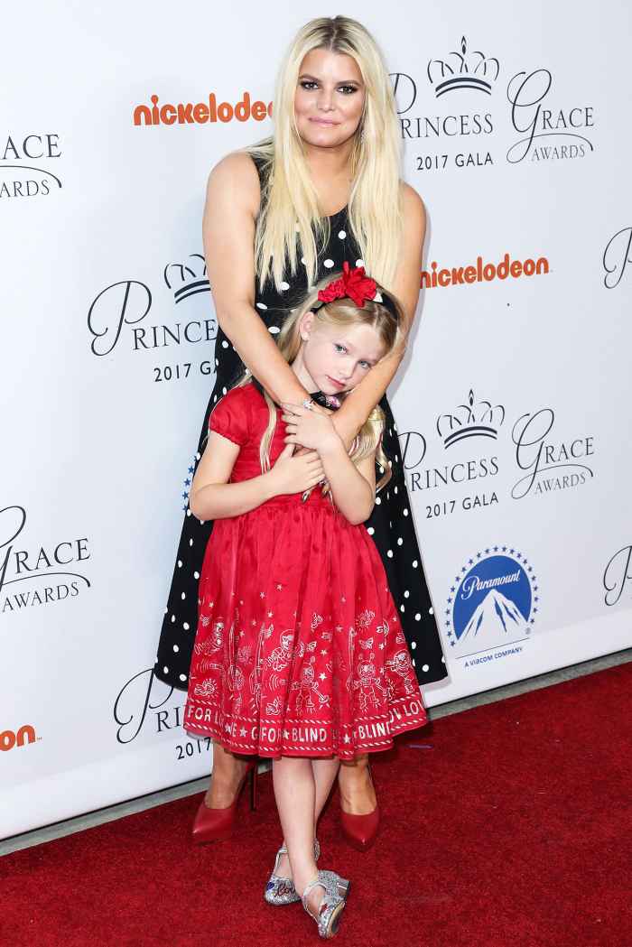 Jessica Simpson Is Mom-Shamed for Dyeing 7-Year-Old Daughter Maxwell’s Hair