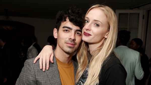 Joe Jonas Sophie Turner Unique Wedding Present