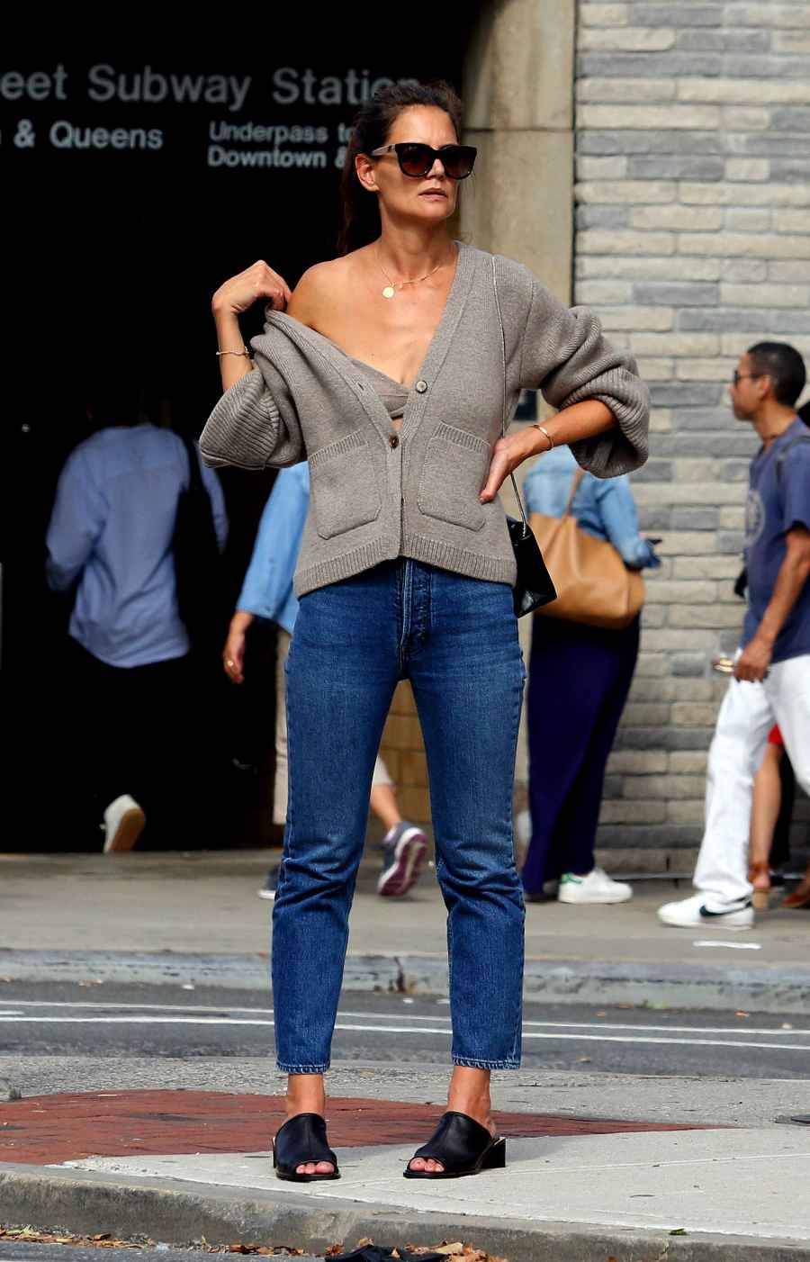 Katie Holmes Wears Revealing Outfit in New York City After Jamie Foxx Split