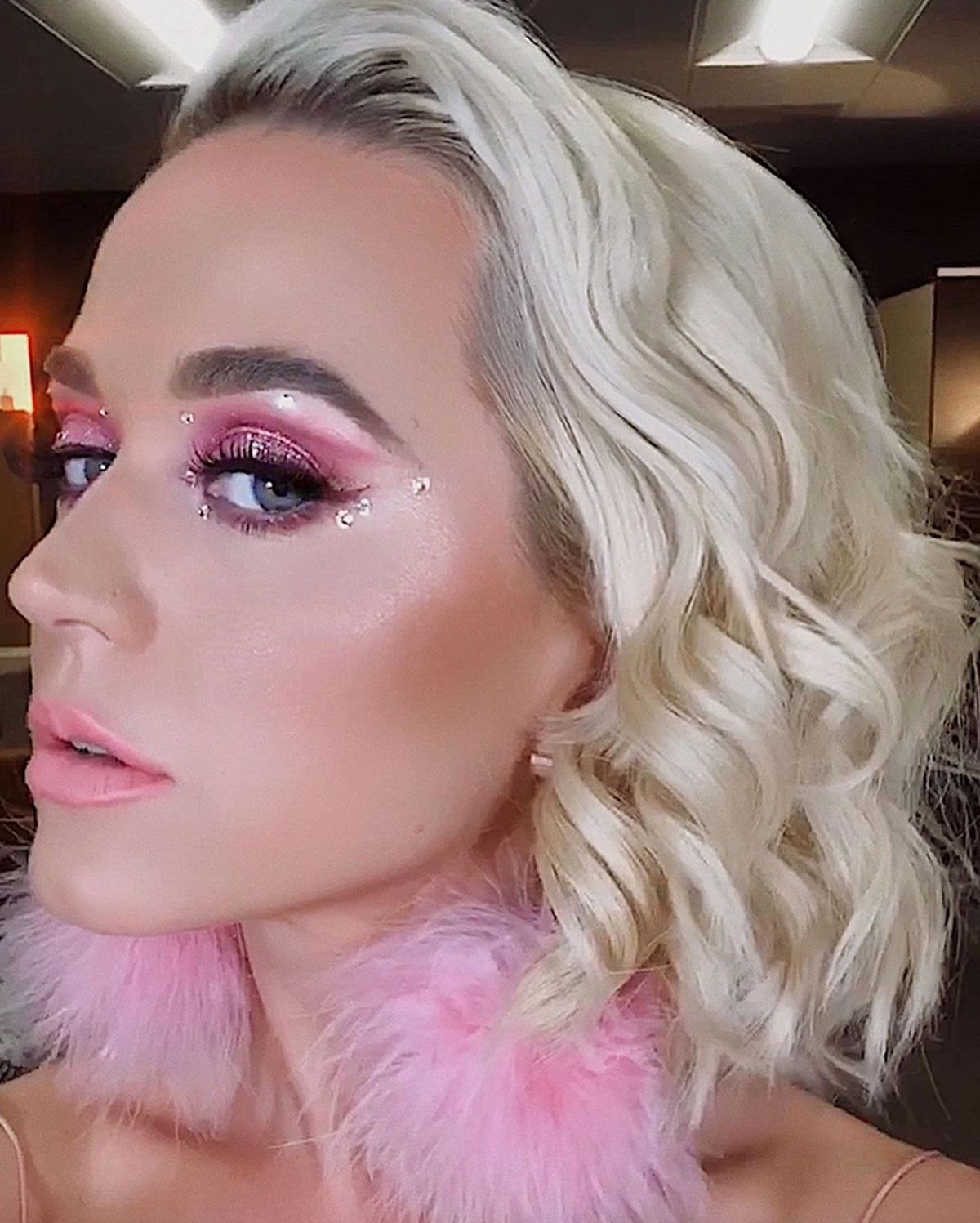 Katy Perry's 'Euphoria'-Inspired Makeup Look Pics