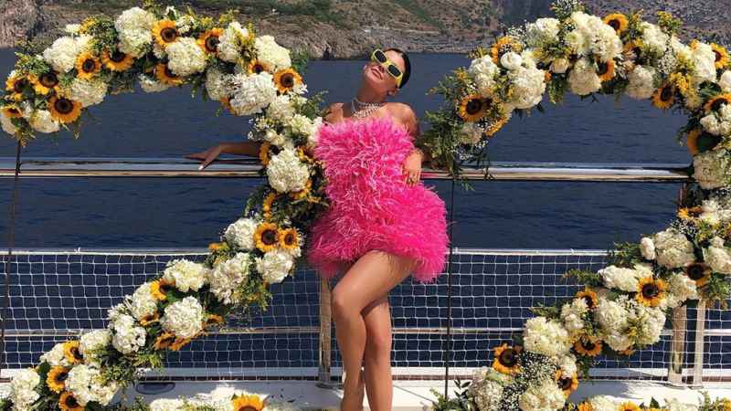 Kylie Jenner Rings in 22nd Birthday With Celebration in Italy: Pics | Us Weekly Kylie Jenner Rings in 22nd Birthday With Celebration in Italy: Pics | Us Weekly