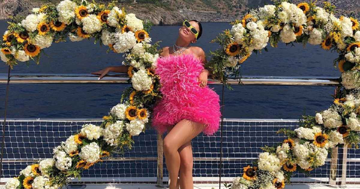 kylie jenner 22nd birthday dress Every Outfit From Kylie Jenner's Italian Wardrobe During 22nd Birthday Trip