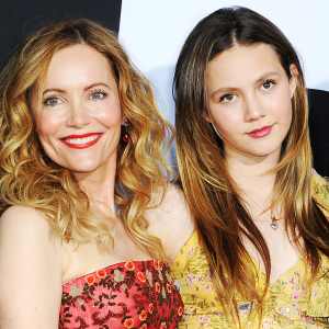 Leslie Mann Daughter Iris Claps Back After Mom Critiques Makeup Instagram Text Me