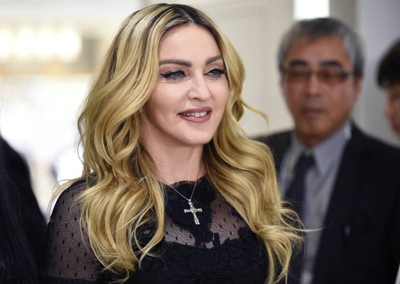 Madonna Stars Who Have Worked in Fast Food