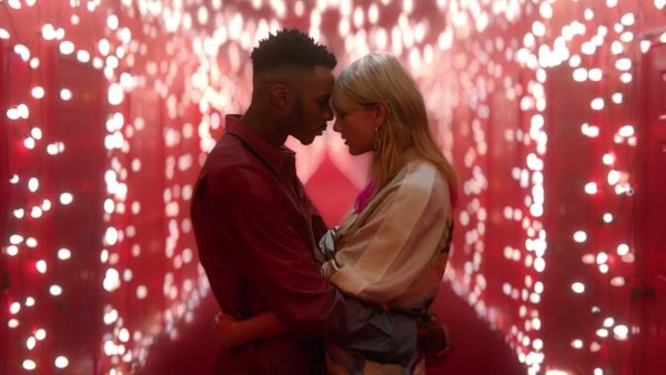 Taylor Swift Video
