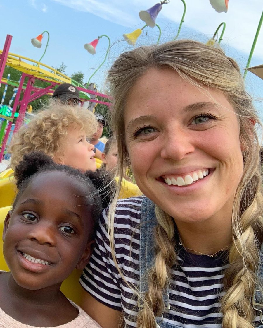 Thomas Rhett and Wife Lauren Akins Enjoy Fair Date With Daughters After Pregnancy Announcement