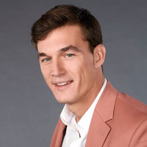 Tyler Cameron Apt Hunting