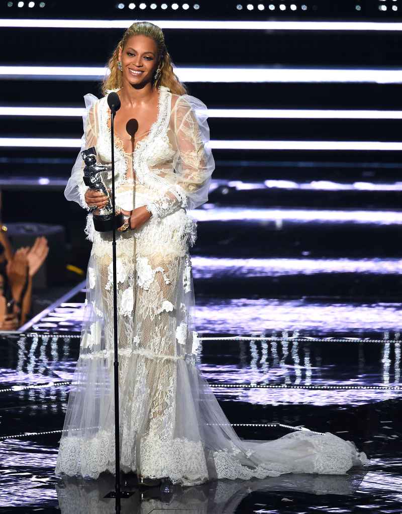 VMA’s Wildest Moments Beyonce Takes the Crown