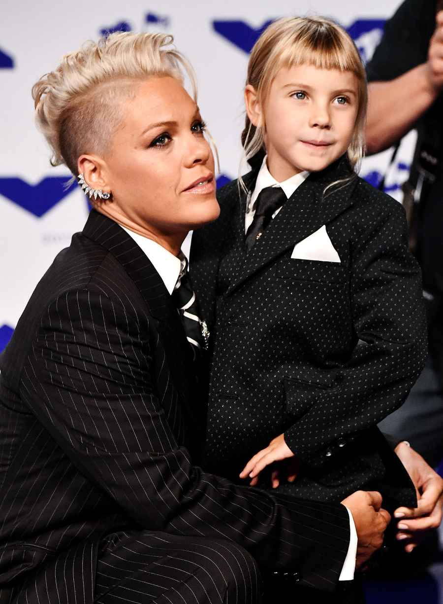 VMA’s Wildest Moments Pink’s Empowering Message