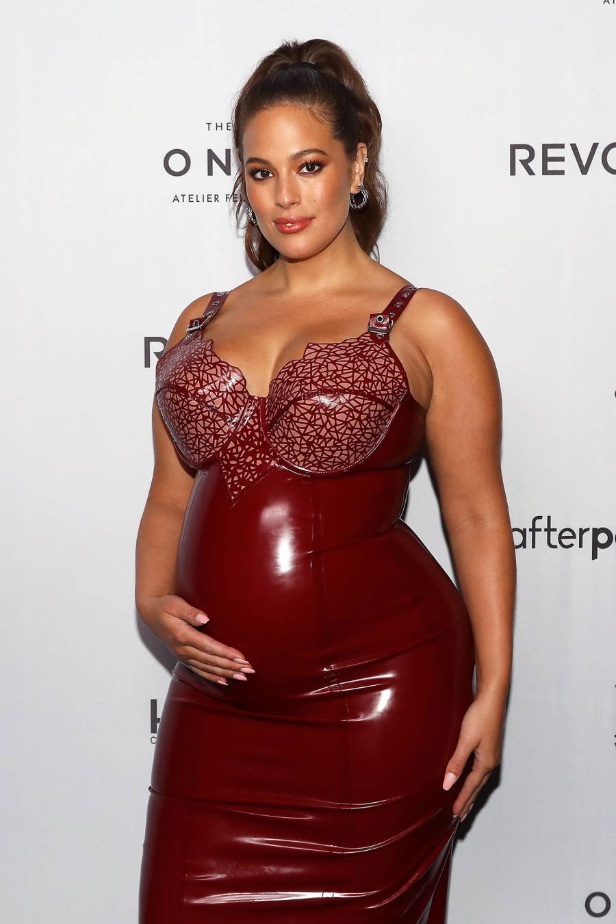 Ashley Graham Pregnant Red Carpet