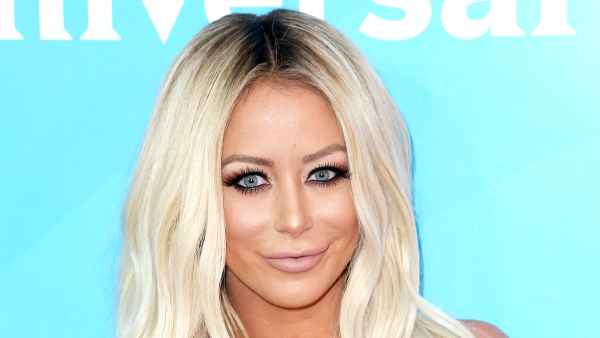Aubrey-O'Day-Says-Flight-Attendant-Forced-Her-to-Undress-on-Plane