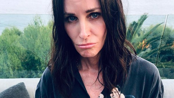 Courteney Cox Friends Shirt Instagram
