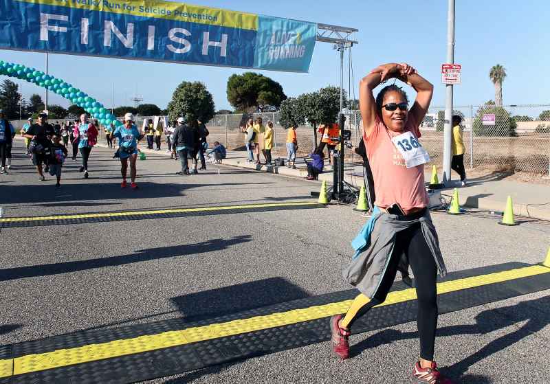 Doria Ragland Alive And Running 5k For Suicide Prevention Duchess Meghan’s Mom