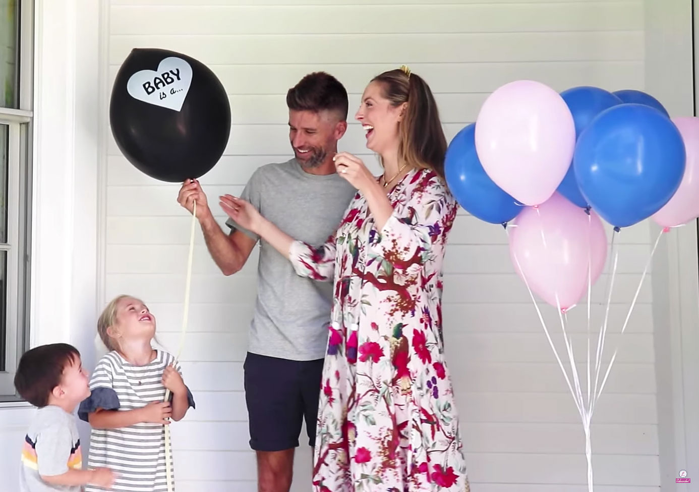 The Ultimate Compilation of Celebrity Moms' Mind-Blowing Gender Reveals: Unveiling the Most Creative and Memorable Moments