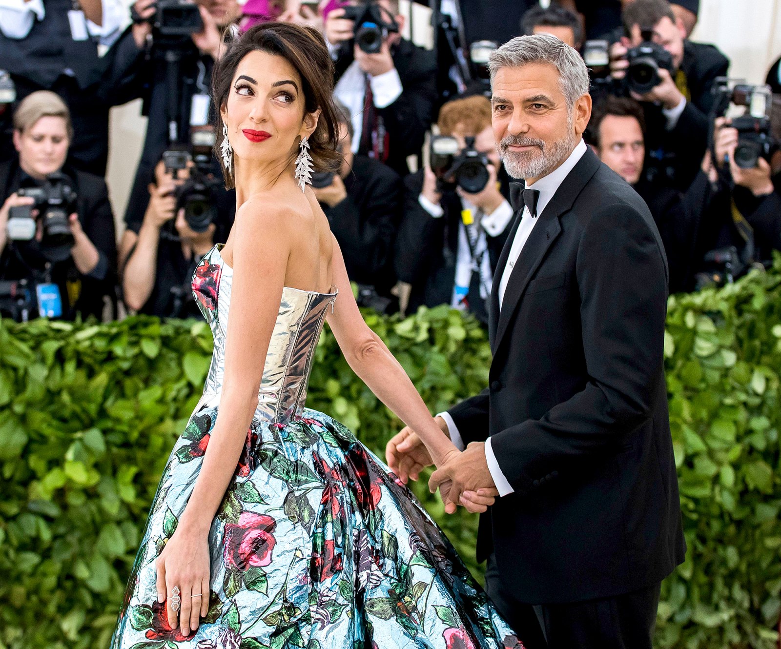 George-Clooney-gushes-over-Amal-Clooney