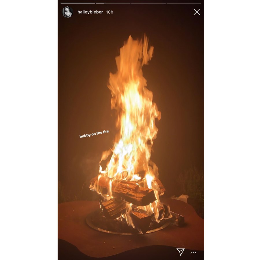 Hailey Baldwin Justin Bieber Have Beach Picnic