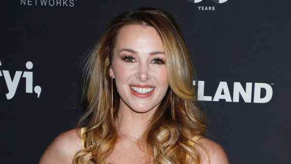 Jamie Otis Claps Back at Troll
