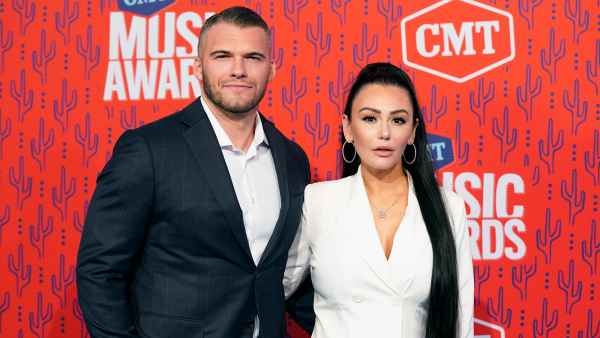 Jenni ‘JWoww’ Farley and Boyfriend Zack Clayton Carpinello Take Her Kids to WWE Raw