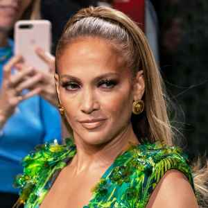 Jennifer Lopez Versace Runway Makeup September 20, 2019