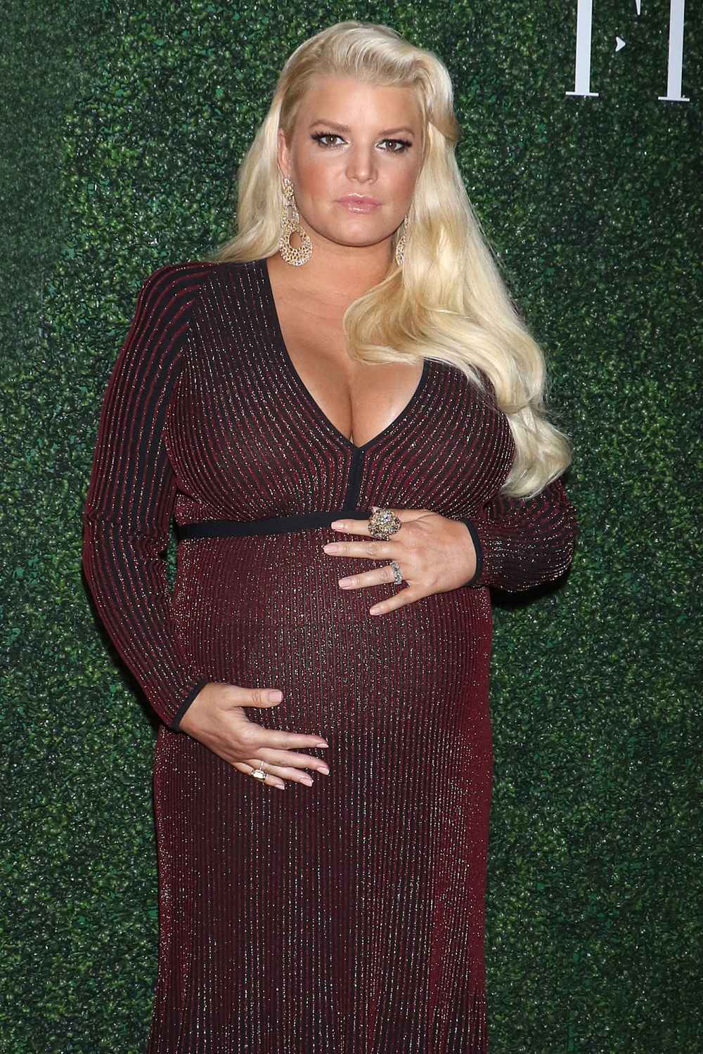 Jessica Simpson Loses 100 Lbs 6 Months After Baby