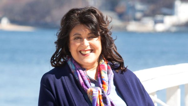 New York Times' Best Selling Author Susan Isaacs Announces Book Tour for Takes One to Know One